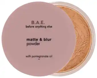 B.a.e. matte & blur powder 03 honey
