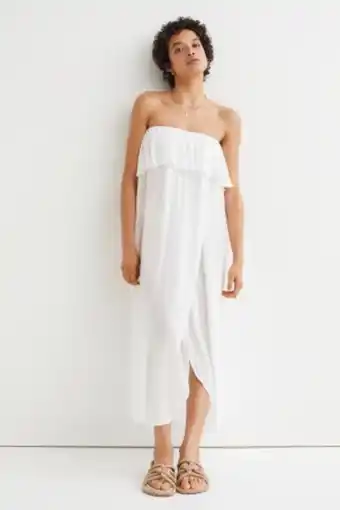 Robe de plage volantée