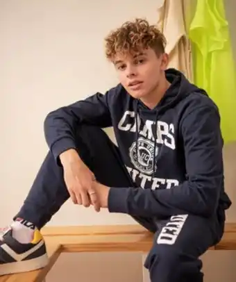 Gémo Sweat homme à capuche avec motif xxl – camps united vue1 - camps united - gemo offre