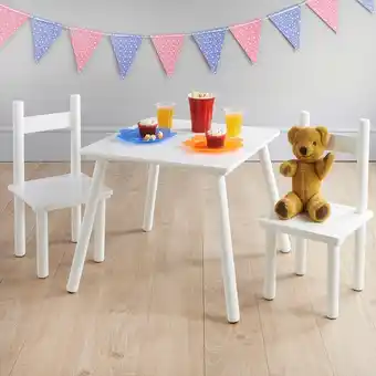 b&m Set table et 2 chaises offre