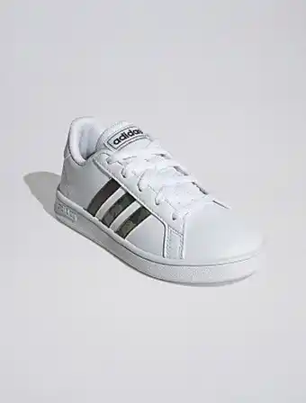 KIABI Baskets 'adidas' 'grand court' offre
