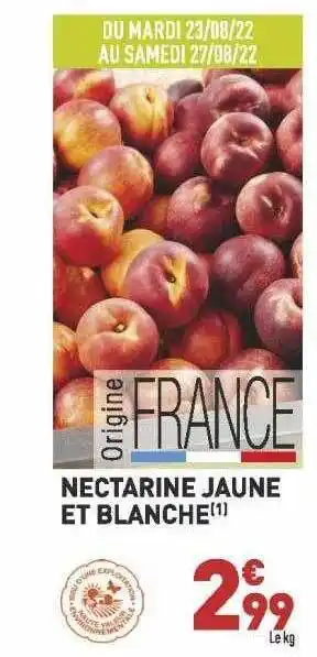 Nectarine jaune et blanche