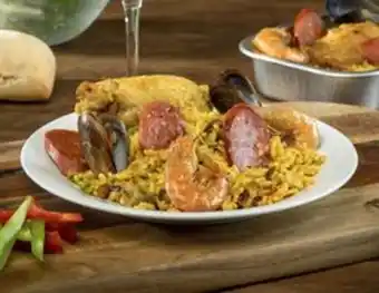 Paëlla au poulet et fruits de mer