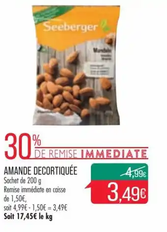 Amande decortiquée