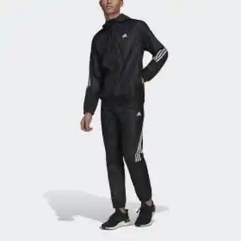 Adidas Survêtement à capuche adidas sportswear offre
