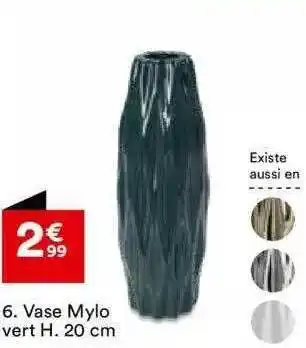 BUT Vase mylo vert h. 20 cm offre