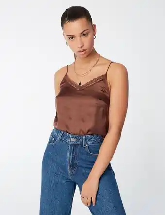 Top satin et dentelle