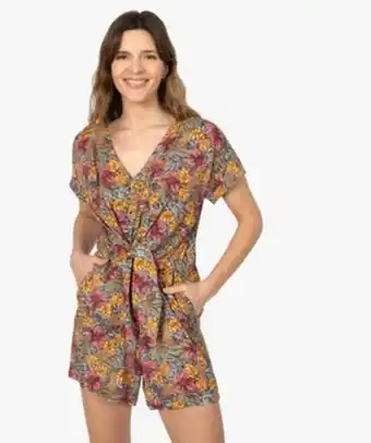 Gémo Combishort femme à motifs fleuris boutonné sur l’avant vue1 - gemo(femme pap) - gemo offre