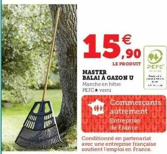 Hyper U Master balai à gazon u offre