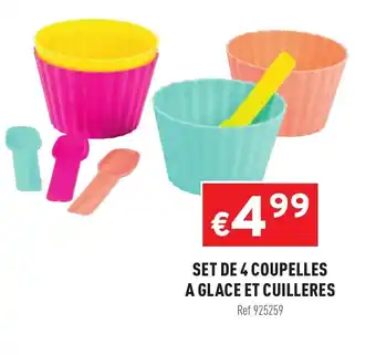 Trafic Set De 4 Coupelles A Glace Et Cuilleres offre