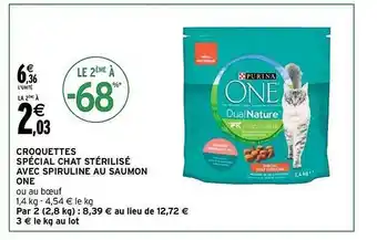 Intermarché Croquettes spécial chat stérilisé avec spiruline au saumon one offre