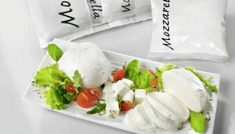 Géant Casino Sachet de 4 Mozzarella offre