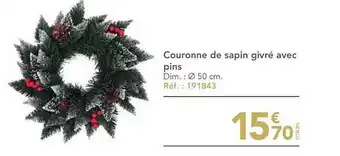 METRO Couronne de sapin givré avec pins offre