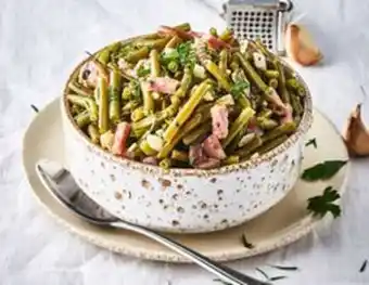 Place du Marché Haricots verts cuisinés aux lardons et champignons surgelés offre
