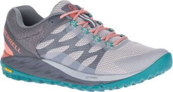 Promo Chaussures basses randonnee femme merrell antora 2 chez Go Sport