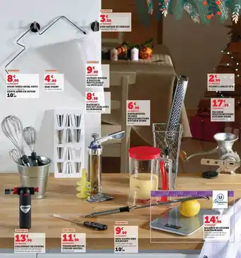 Hyper U Lyre gâteau et génoise, fouet speed quirl petit existe aussi en moyen, mini fouet, coffret poches à douilles réutilisable +12 offre