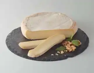 Auchan DEMI REBLOCHON FRUITÉ IGP offre