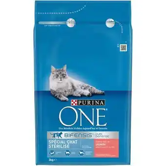 Auchan Croquettes pour chat stérilisé au saumon purina one offre