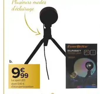 Carrefour Spot Led Multicolore Avec Trepied Et télécommande offre