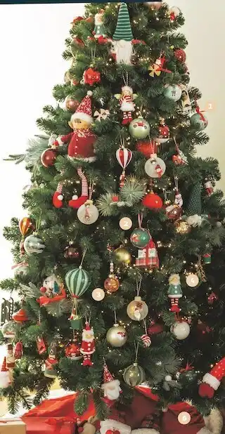 Auchan Actuel sapin artificiel pvc h.180 cm offre