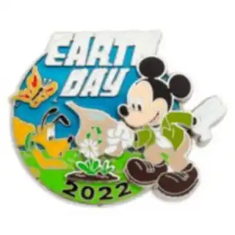 Shop Disney Disney store pin's jour de la terre mickey et pluto 2022 offre
