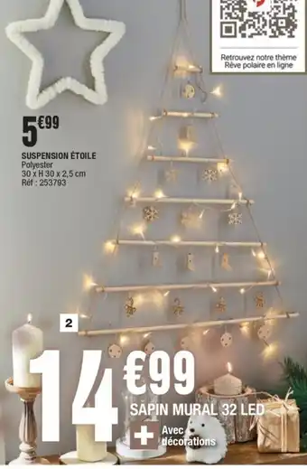 La Foir'Fouille Sapin Mural 32 LED offre