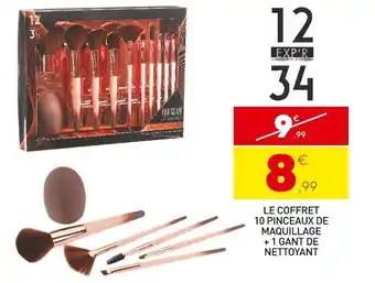 Stokomani Le coffret 10 pinceaux de maquillage + 1 gant de nettoyant offre