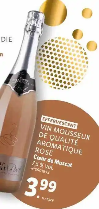 Lidl Effervescent vin mousseux de qualité aromatique rosé cœur de muscat 7,5% vol. offre