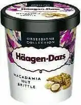 MACADAMIA NUT BRITTLE