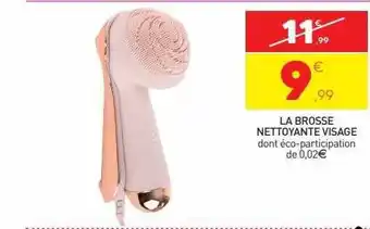 La brosse nettoyante visage