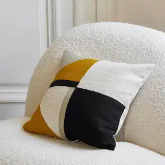Housse de coussin triago ocre et noir
