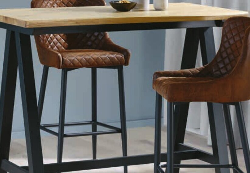 Promo Table de bar sandby chez JYSK