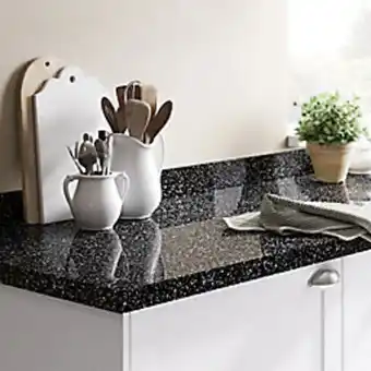 Castorama Plan de travail en stratifié noir étoile goodhome berberis 300 cm x 62 cm x ép. 3.8 cm offre