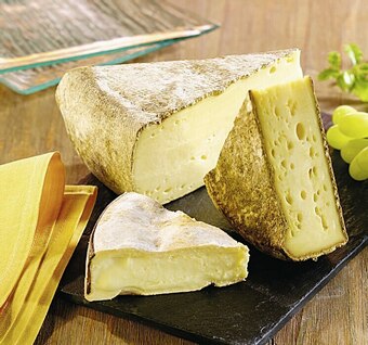 Casino Supermarchés Tomme de Savoie La Pointe Percée offre