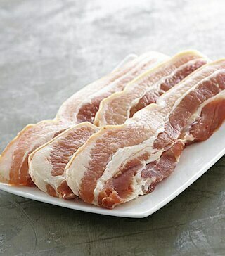 Casino Supermarchés Porc poitrine tranchée à griller avec os offre