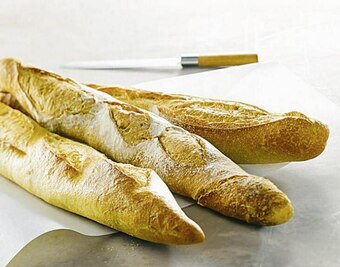 Casino Supermarchés Baguette à base de farine Label Rouge offre