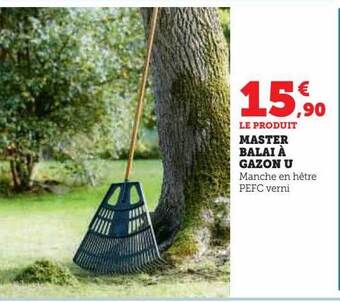 Hyper U Master balai à gazon u offre