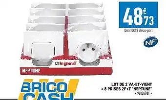 Brico Cash Lot de 2 va-et-vient + 8 prises 2p+t offre