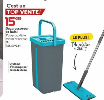Seau essoreur et balai