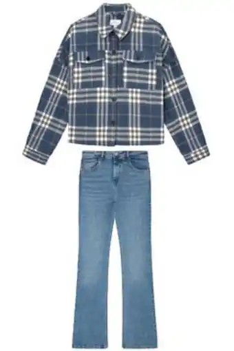 Ensemble surchemise et jeans
