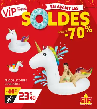 Trio de licornes gonflables