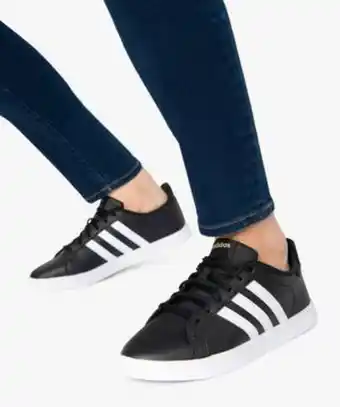 Baskets femme bicolores à lacets – adidas courtpoint