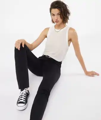 Liona
jean slim