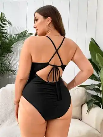 SheIn Shein maillot de bain une pièce unicolore offre