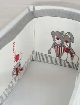 Tour de lit bébé kinousses