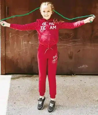 Auchan PANTALON + SWEAT ZIPPÉ ENFANT offre
