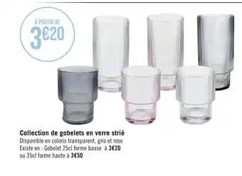 Collection De Gobelets En Verre Strié