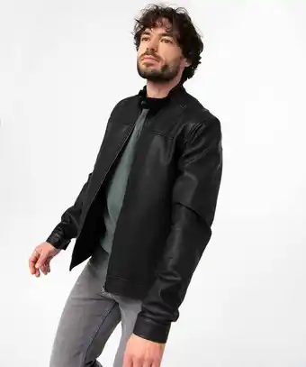 Gémo Blouson homme biker en cuir imitation offre
