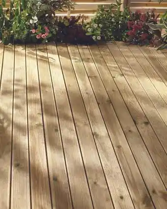 Brico Dépôt Blooma lame de terrasse en pin - l. 240 cm x l. 9,5 cm x ép. 20 mm offre
