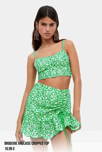 Broderie anglaise cropped top